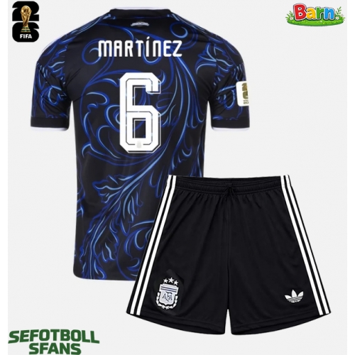 Argentina Lisandro Martinez #6 Bortaställ Barn VM 2026 Kortärmad (+ Korta byxor)
